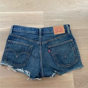 Levi’s shorts size 26